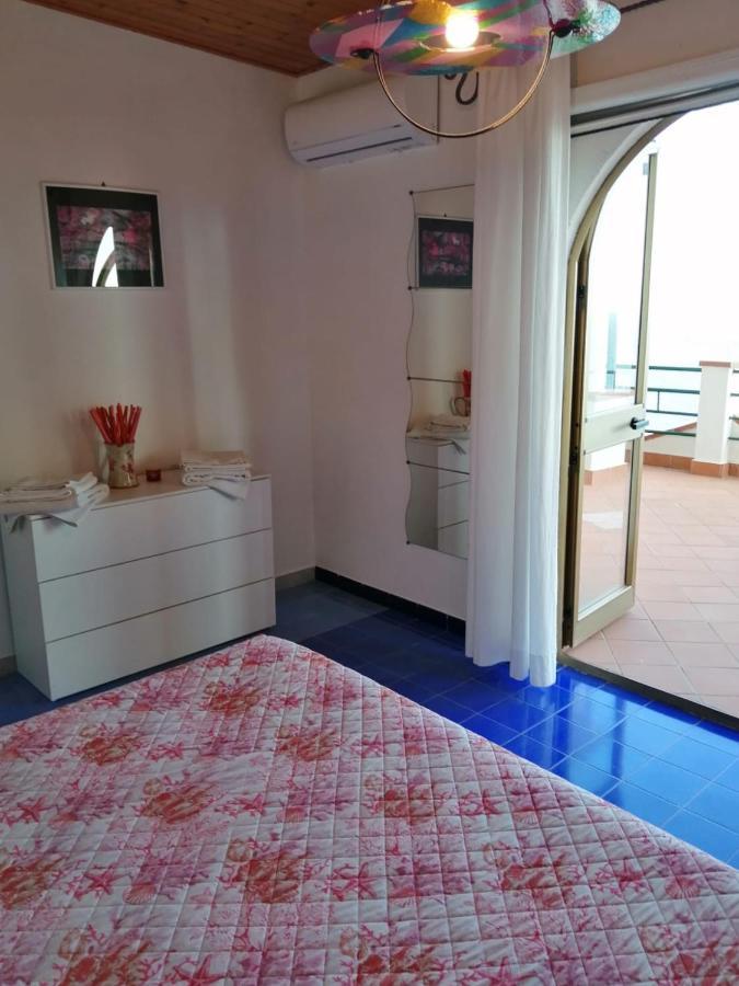 Villa Carmela Conca dei Marini Bilik gambar